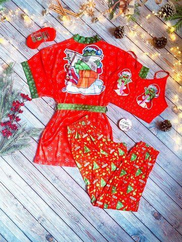 Комплект (піжама новорічна та халат) жіночий шовковий з принтом Grinch червоний 1304188040 фото