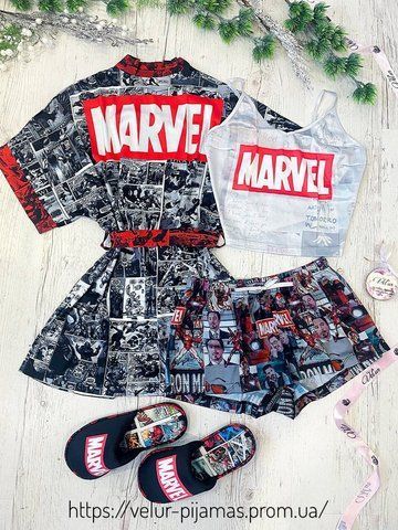 Комплект (піжама та халат) жіночий шовковий з принтом Marvel чорний 1584754480 фото