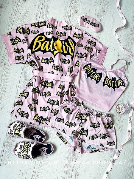 Комплект (піжама 2 шт. і халат) жіночий шовковий з принтом BatGirl рожевий 1463949910 фото