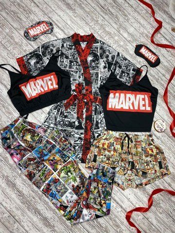 Комплект (піжама 2 шт. і халат) жіночий шовковий з принтом Marvel чорний 1301063729 фото
