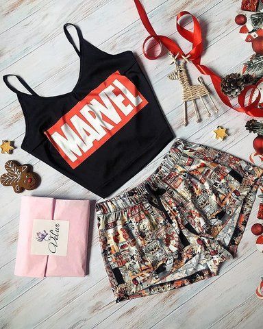 Піжама (шорти та майка) жіноча шовкова з принтом Marvel чорна 1233535076 фото