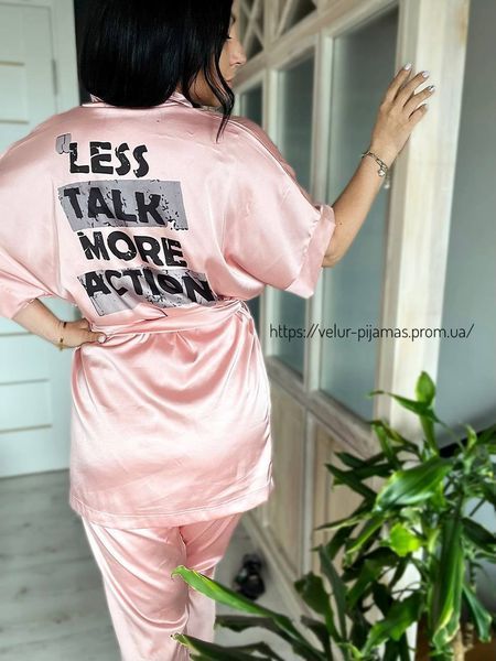 Халат жіночий шовковий з принтом Less talk more action персиковий 1627303848 фото