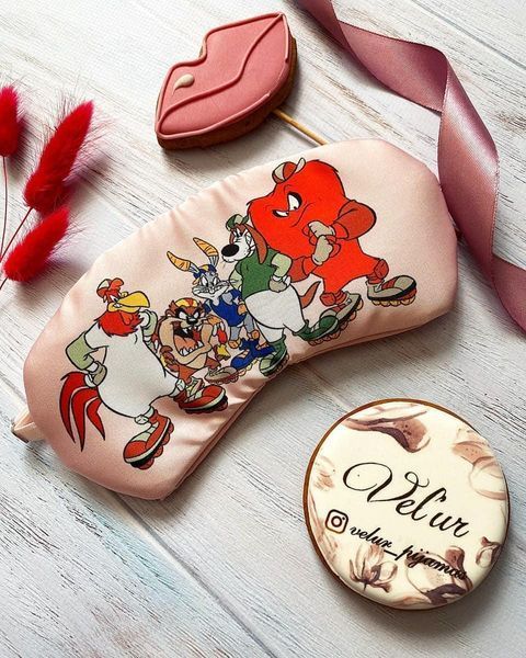 Піжама (шорти та майка) жіноча шовкова з принтом Lola Bunny рожева 1252825543 фото